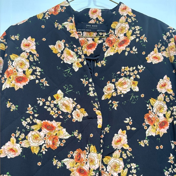Zara Black Floral Jacket - Picture 4 of 10